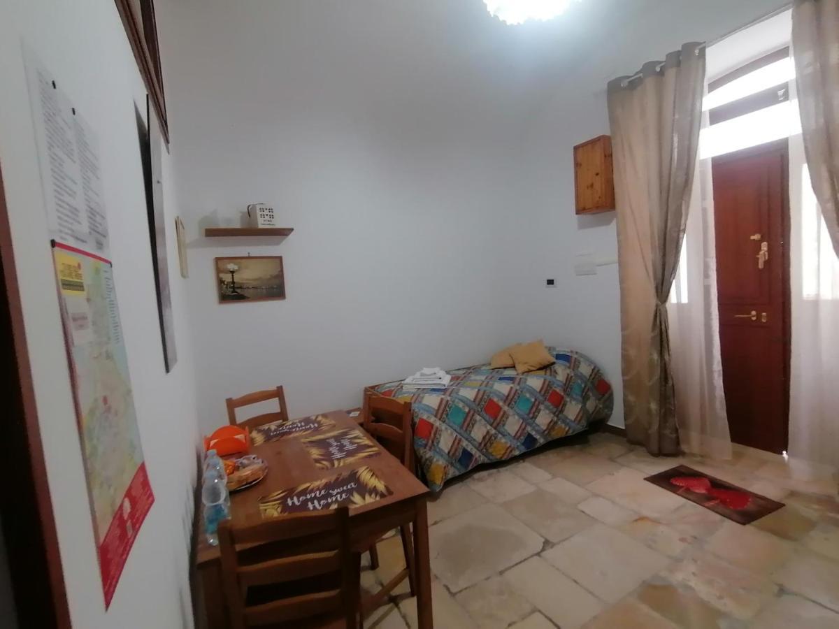 Home Sweet Home Rooms Bari Exteriér fotografie